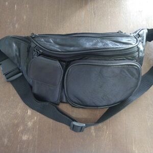 Vintage Soft Black Leather Waist Belt Bag